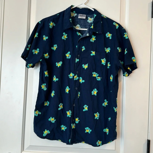 Pokeymon Other - Pokémon Men’s Shirt size M Squirtle